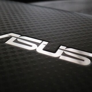 Asus_HD_Wallpaper_clubwallpapers-16