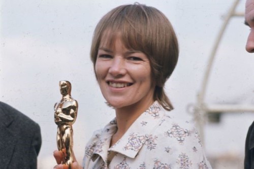 Glenda-Jackson.jpg