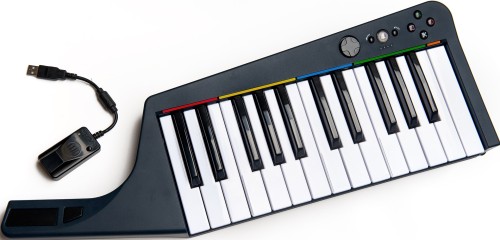 Rock_Band_3_Wireless_Pro_Keyboard_PS3.jpg
