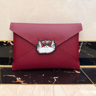 318211a7-6fa2-4b27-b160-5a4cafe1ec1f