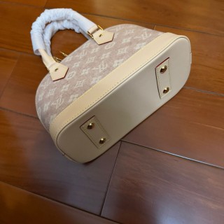 a7160856-12dd-4d26-a1c7-34101c15865f