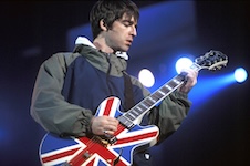 2016_Oasis_MaineRoadManchester1996_GettyImages-85510422_260416-1.jpg