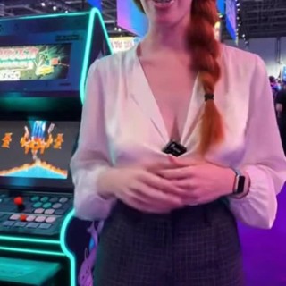 20251208_0731_01kbwt163eev3a5wwfpwe1wvtc