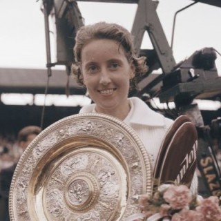 Angela-Mortimer-Barrett