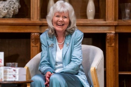 Jilly-Cooper.jpg