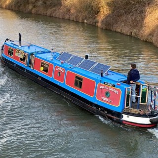 14-narrowboat