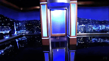 KeshaEnters.gif
